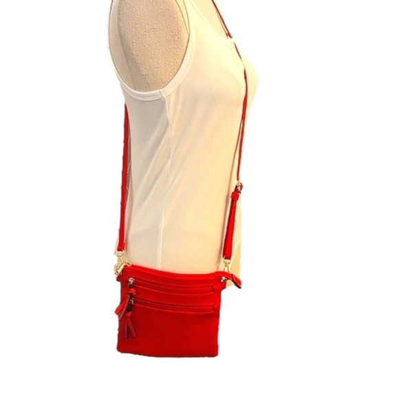 NWOT Womens Small Red Multiple Compartments Crossbody Bag - Picture 4 of 12